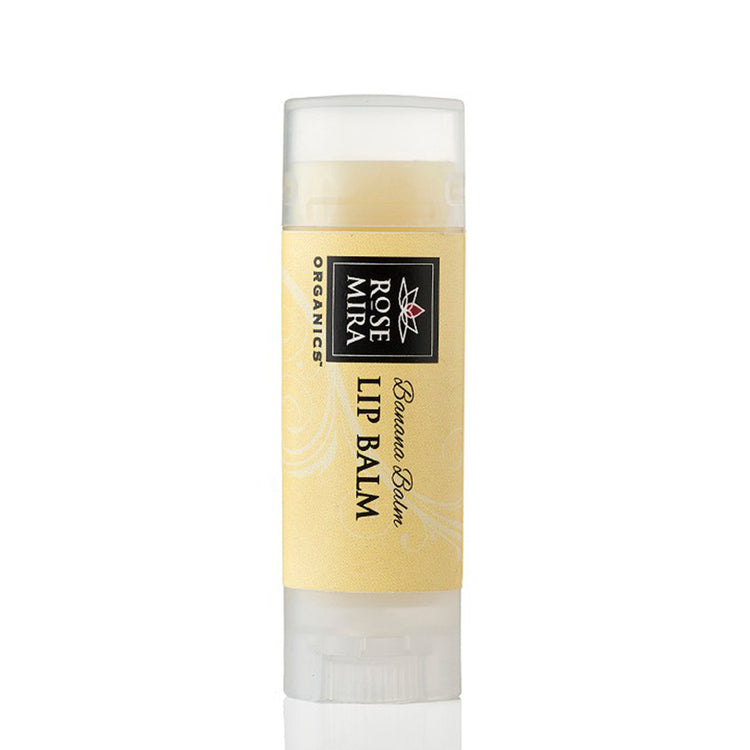 Hydrating lip balm for winter-damaged lips with organic ingredients